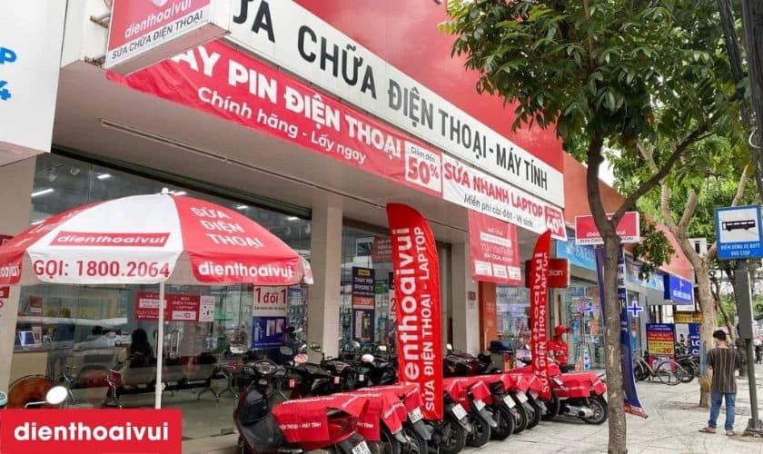 Thay pin Samsung quận 11 chất lượng ở Điện Thoại Vui