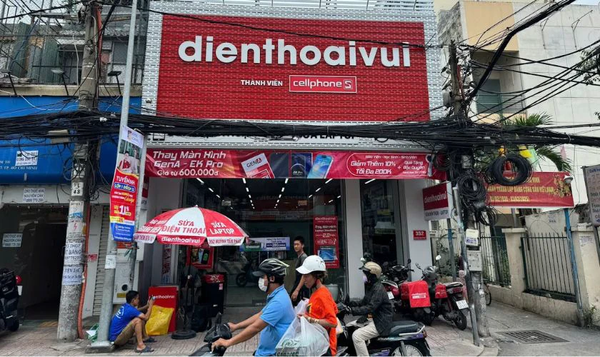 Thay pin OPPO A15s uy tín, lấy ngay tại TP.HCM và Hà Nội