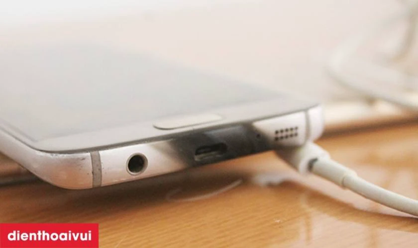 Một số lưu ý cần biết khi thay pin Samsung tại Quận 3