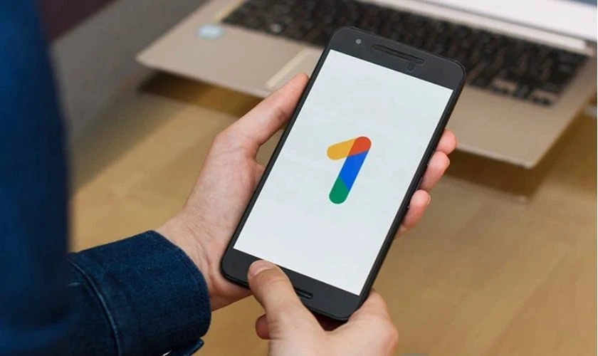 Google One l&agrave; một dịch vụ lưu trữ đ&aacute;m m&acirc;y trả tiền h&agrave;ng th&aacute;ng