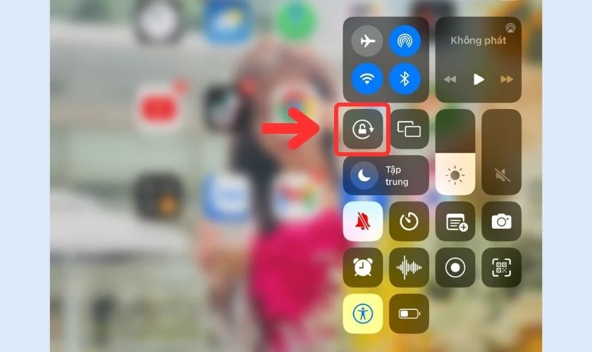 Chọn v&agrave;o biểu tượng kh&oacute;a xoay