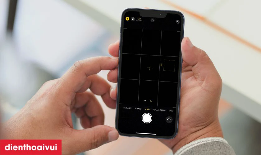 iPhone 14 Pro Max bị rung hoặc lag khi chụp ảnh bằng camera trước