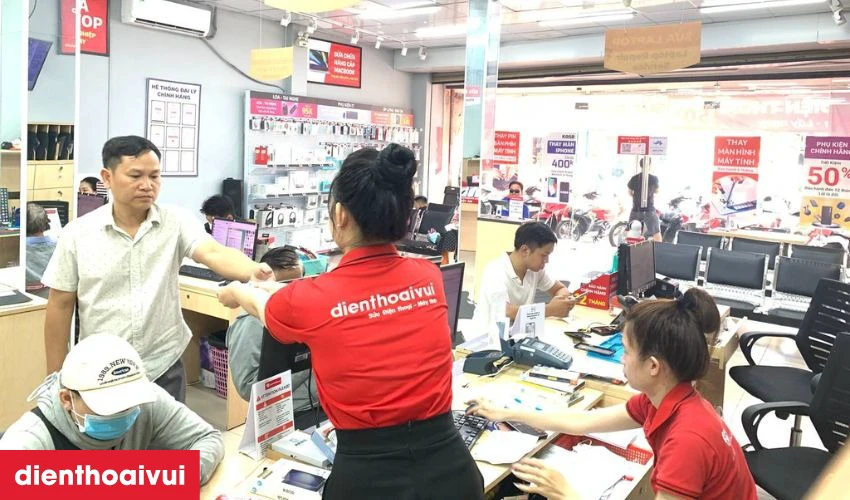 Điện Thoại Vui b&aacute;n điện thoại ch&iacute;nh h&atilde;ng