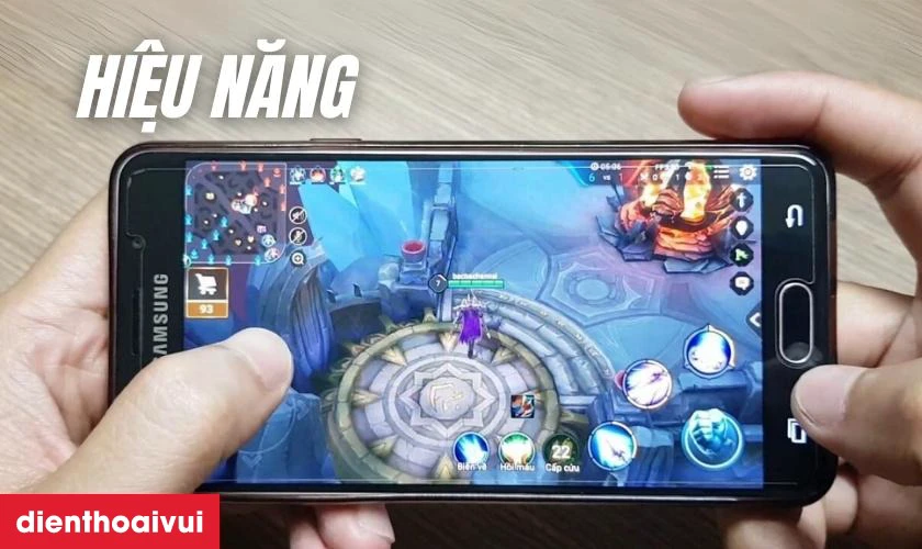 Chip Snapdragon 410 xử l&yacute; t&aacute;c vụ mượt m&agrave;