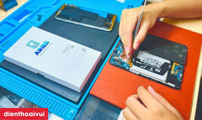 Thay m&agrave;n h&igrave;nh Samsung Galaxy A05S tại Điện Thoại Vui