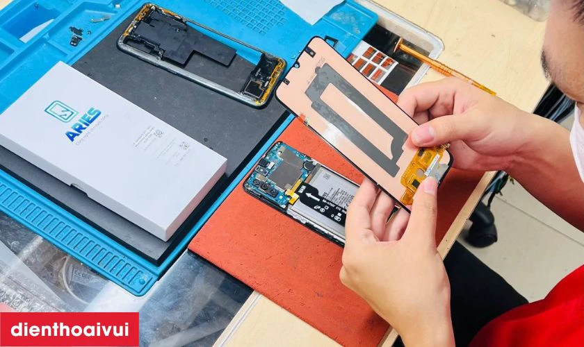 Quy tr&igrave;nh thay m&agrave;n h&igrave;nh Samsung Galaxy A05S