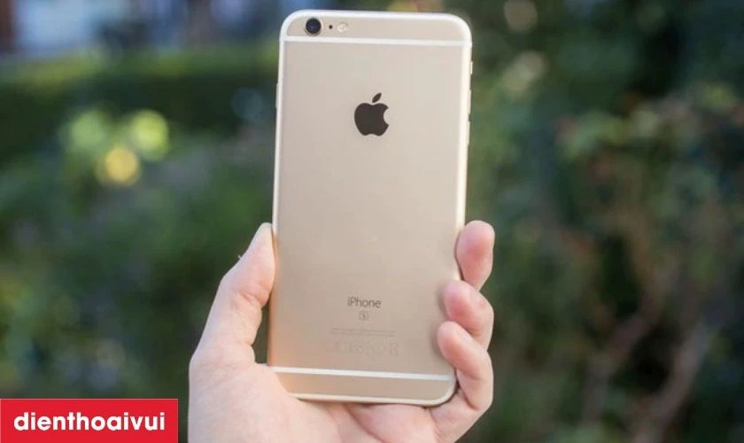 C&oacute; n&ecirc;n mua iPhone 6S Plus 128GB cũ đẹp ở thời điểm hiện tại?