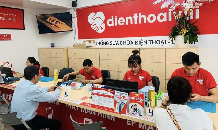 Ép kính điện thoại tại Điện Thoại Vui