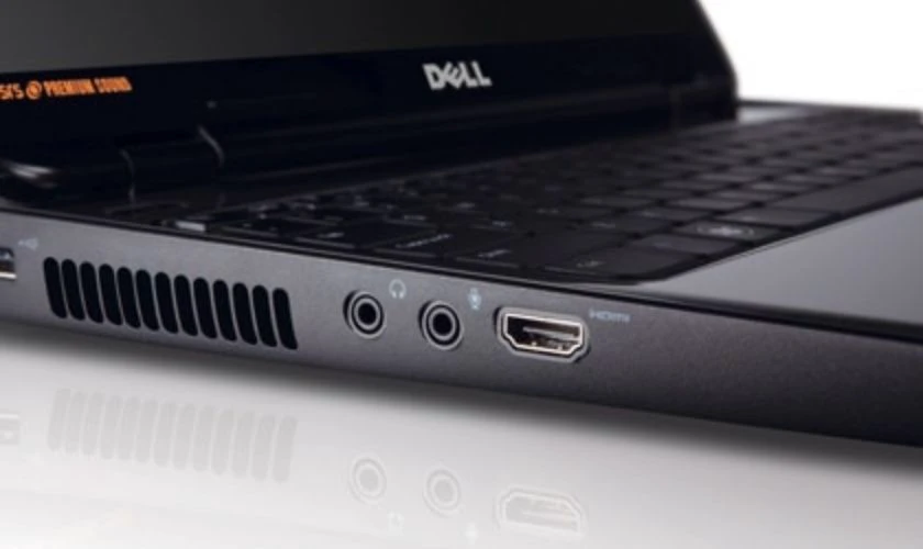 Đảm bảo kết nối cổng tr&ecirc;n laptop đang hoạt động ổn định