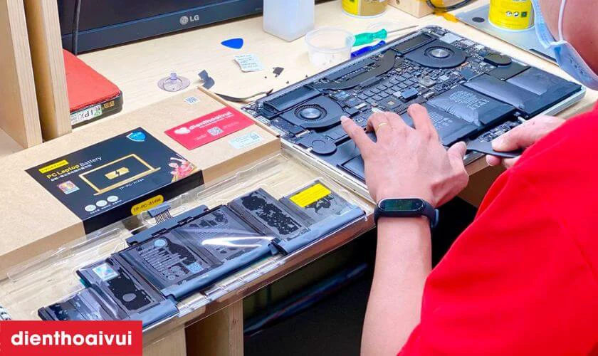 Dịch vụ thay pin Pisen MacBook Pro (13-inch, Mid 2010) - A1278 tại Điện Thoại Vui