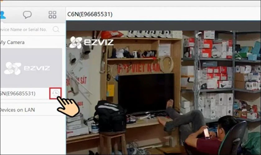 Nếu muốn xem lại đoạn camera đ&atilde; được ghi h&igrave;nh, chọn v&agrave;o biểu tượng đồng hồ