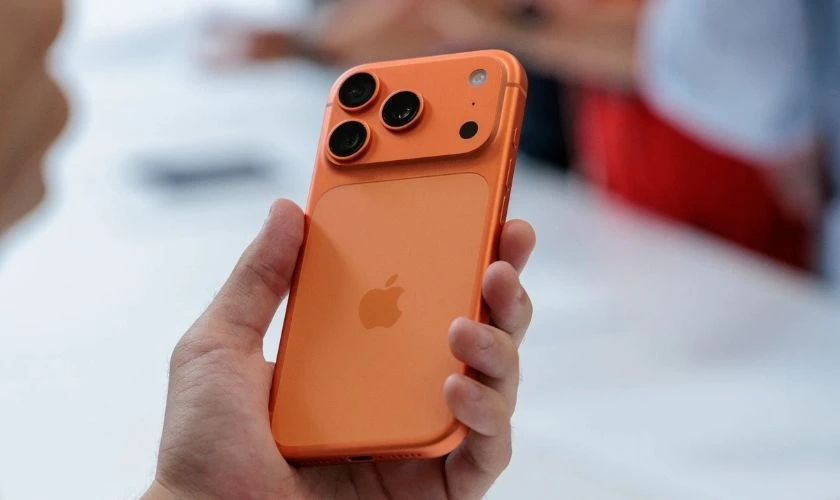 Chọn A19 Pro khi ưu tiên chi phí