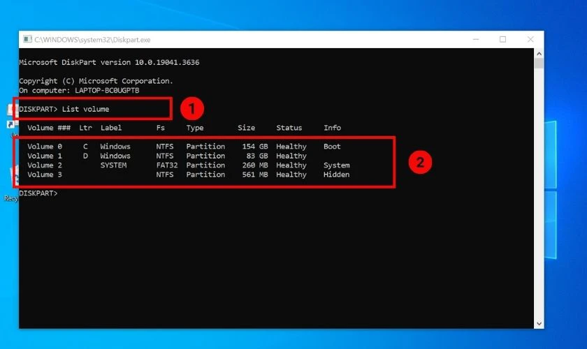 Hộp thoại Diskpart.exe xuất hiện, h&atilde;y g&otilde; nội dung List Volume v&agrave; nhấn Enter