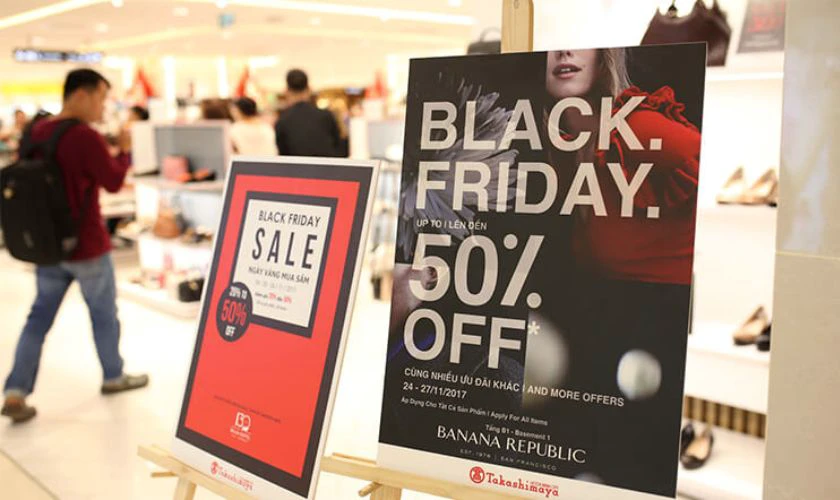 Hình ảnh Black Friday tại các cửa hàng