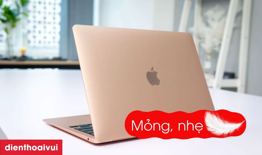 T&iacute;nh di động cao nhờ thiết kế mỏng, nhẹ