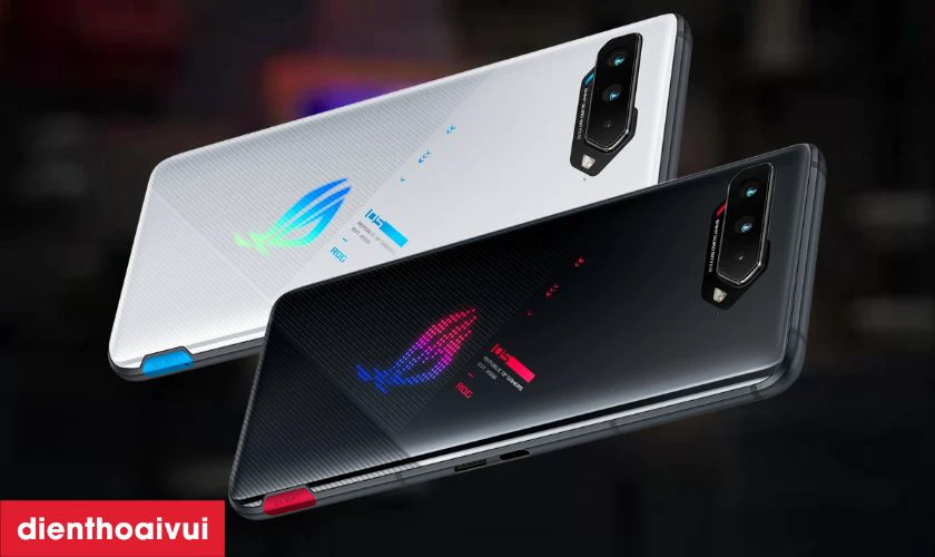 Asus ROG Phone c&oacute; cấu h&igrave;nh mạnh mẽ th&iacute;ch hợp cho game thủ