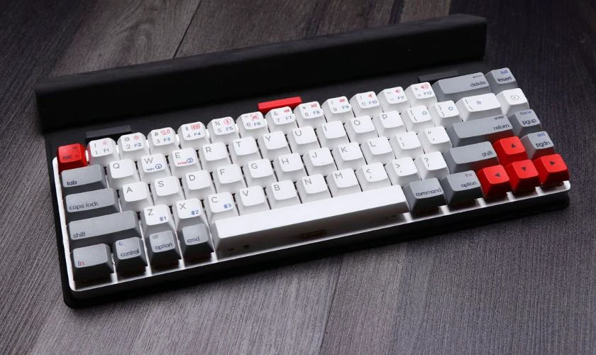 Bàn phím Epomaker NT68 cho MacBook