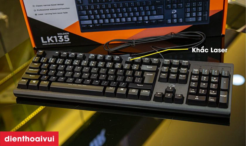 B&agrave;n ph&iacute;m c&oacute; d&acirc;y chống nước Dareu LK 135 c&oacute; thiết kế Fullsize