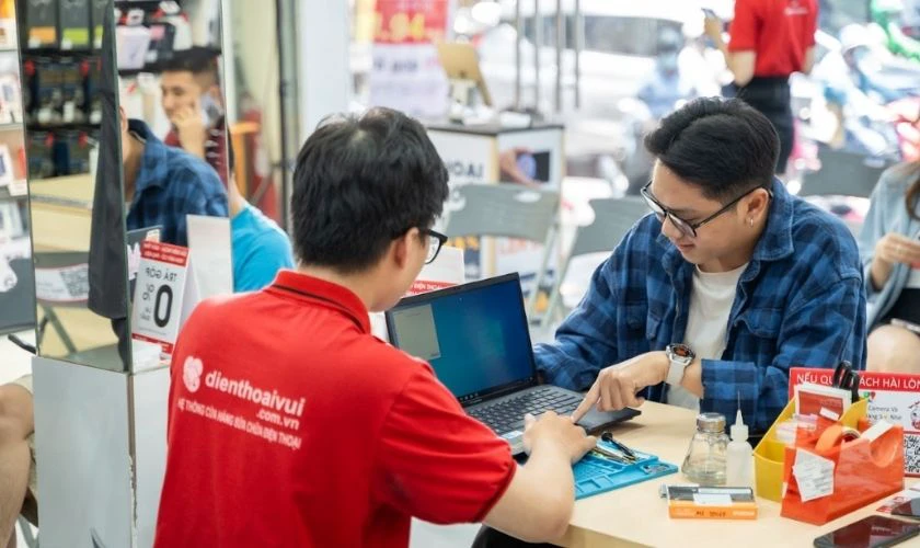 Sửa bàn phím laptop HP không gõ được tại Điện Thoại Vui