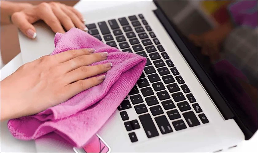 Những điều lưu &yacute; khi b&agrave;n ph&iacute;m MacBook bị nhảy dấu c&aacute;ch