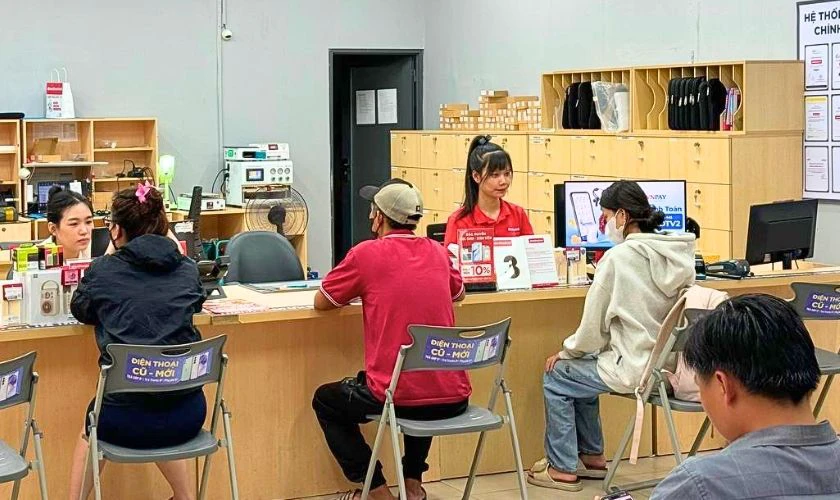 Dịch vụ sửa chữa b&agrave;n ph&iacute;m MacBook bị nhảy dấu c&aacute;ch tại Điện Thoại Vui