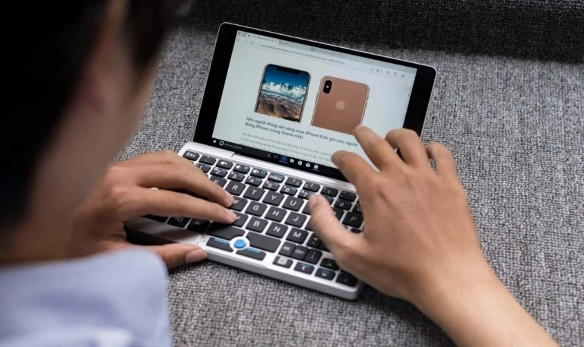 Vị tr&iacute; v&agrave; c&aacute;ch bố tr&iacute; b&agrave;n ph&iacute;m laptop c&oacute; thể kh&aacute;c nhau theo h&atilde;ng sản xuất