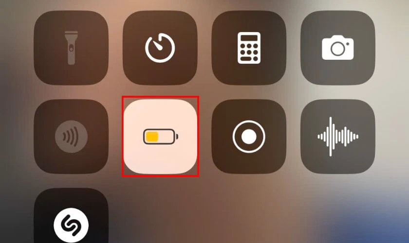 K&iacute;ch hoạt chế độ tiết kiệm pin trực tiếp từ Trung t&acirc;m điều khiển