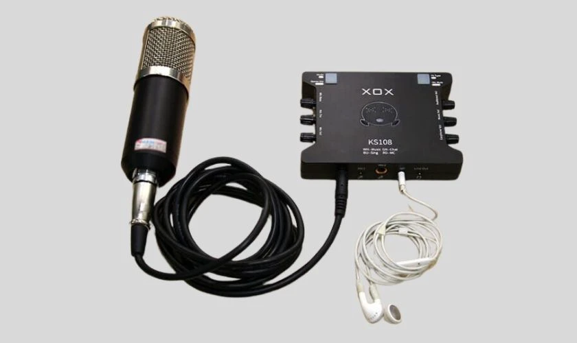 Kết nối micro với soundcard