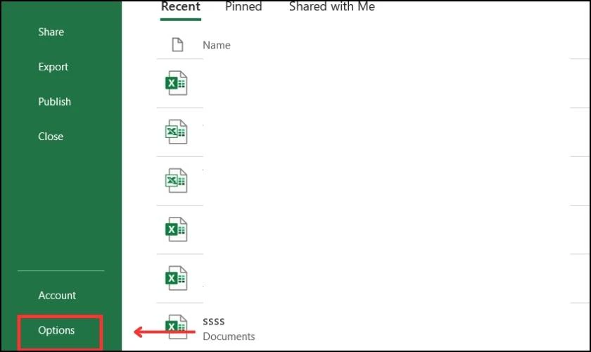 Mở mục File, chọn Option