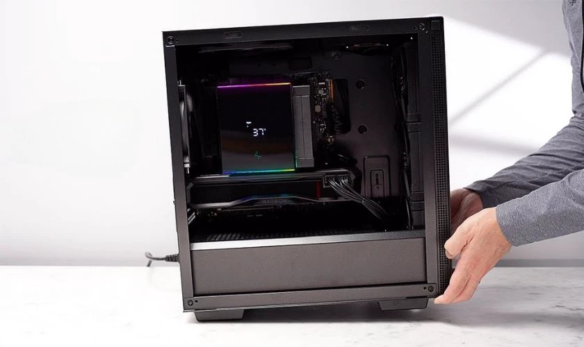 Case và tản nhiệt