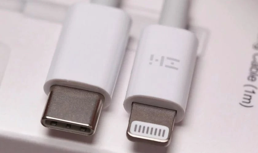 C&aacute;p sạc Xiaomi ZMI USB-C to Lightning MFI 1m AL870 l&agrave; c&aacute;c h&atilde;ng d&acirc;y sạc iPhone tốt