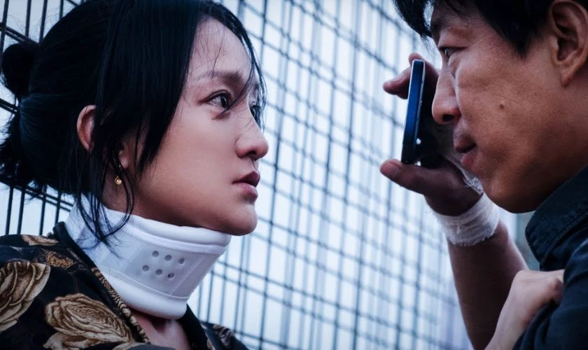 Vượt Qua Cơn Giận Dữ Của Biển Cả - Across the Furious Sea (2023)