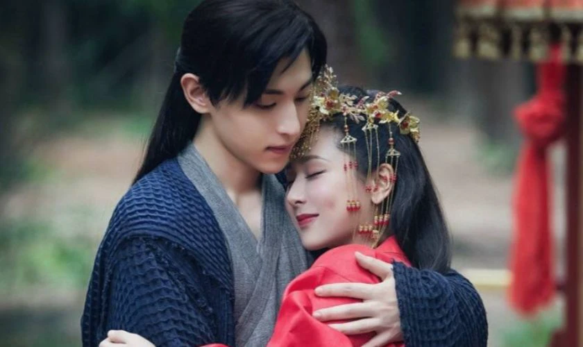 Hương Mật Tựa Kh&oacute;i Sương l&agrave; một trong những phim hay nhất của Đặng Lu&acirc;n