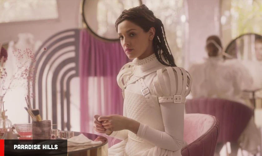 Paradise Hills (2019) l&agrave; c&aacute;c phim v&agrave; chương tr&igrave;nh truyền h&igrave;nh c&oacute; sự tham gia của Eiza Gonz&aacute;lez