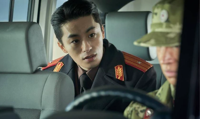 Đ&agrave;o Tẩu - Escape (2024) l&agrave; c&aacute;c phim v&agrave; chương tr&igrave;nh truyền h&igrave;nh c&oacute; sự tham gia của Koo Kyo-Hwan
