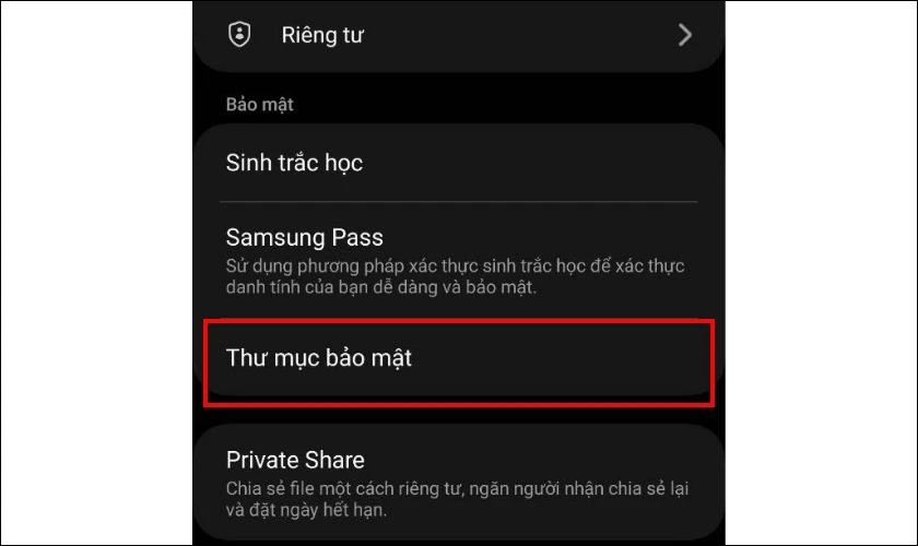 Chọn vào mục Thư mục bảo mật
