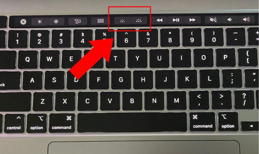 C&aacute;ch bật đ&egrave;n b&agrave;n ph&iacute;m MacBook nhanh nhất hiện nay