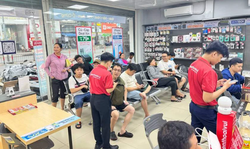 Mua củ sạc Anker ch&iacute;nh h&atilde;ng tại HCM v&agrave; H&agrave; Nội tại đ&acirc;u