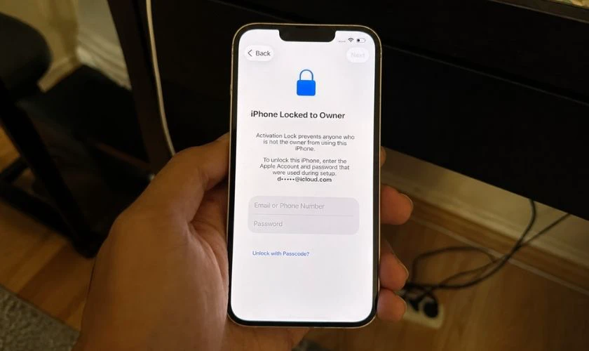 Check IMEI có biết iPhone dính iCloud không?