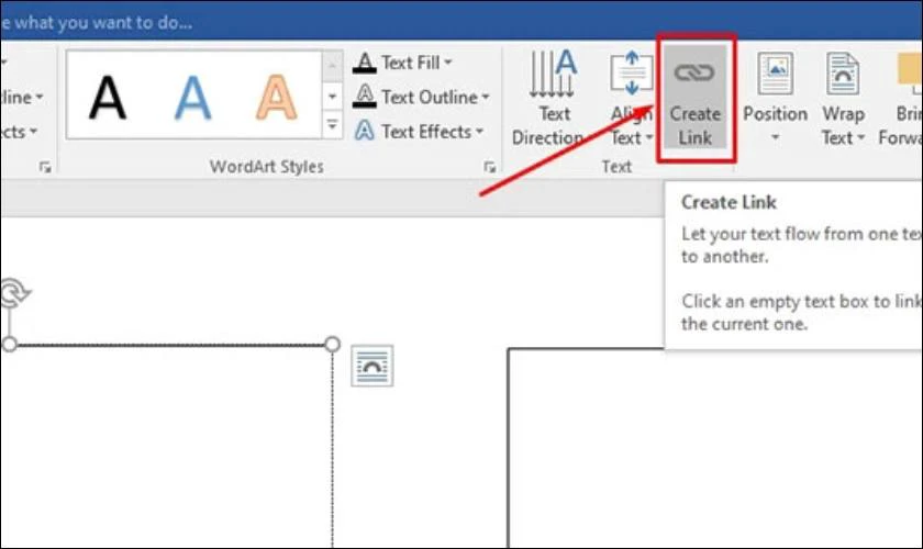 Chuyển đến tab Format, chọn Create Link
