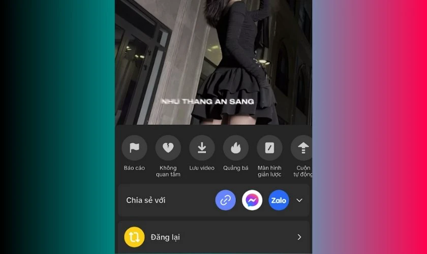 Nhấn giữ video đó