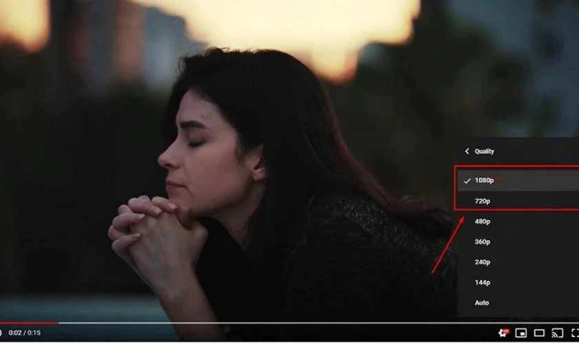 Sau khi video đã được tải lên, hãy mở video và kiểm tra độ phân giải