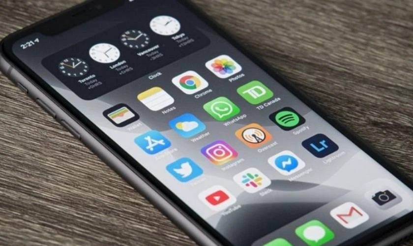 Cách kiểm tra ngoại hình iPhone cũ