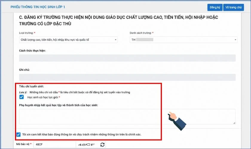 Đối chiếu điều kiện tuyển sinh và đánh dấu các tiêu chí mà học sinh đáp ứng