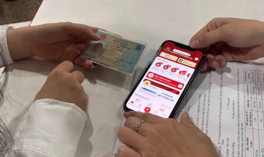 Lưu &yacute; khi ph&acirc;n quyền cho kế to&aacute;n tr&ecirc;n VNeID