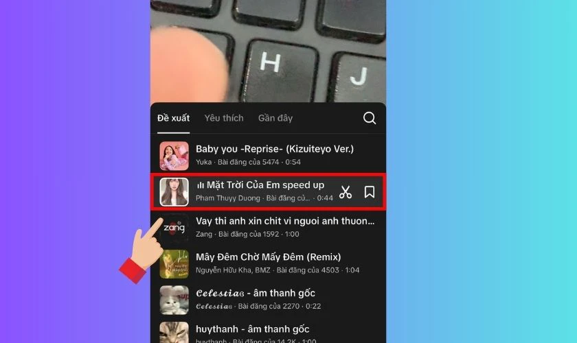 Nhấn chọn v&agrave;o &acirc;m thanh bạn muốn quay để th&ecirc;m nhạc v&agrave;o video