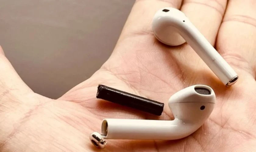 Pin tai nghe bị lỗi cần được kiểm tra v&agrave; thay mới