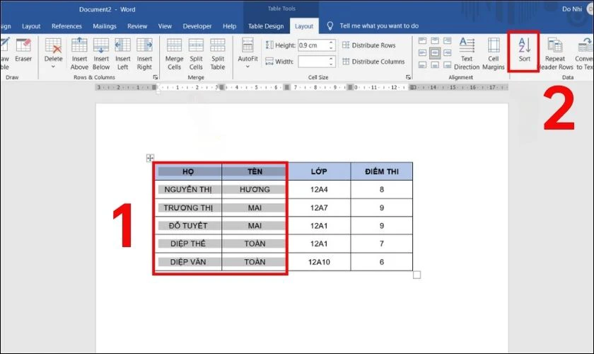 Mở file Word chứa danh s&aacute;ch, b&ocirc;i đen cả cột Họ v&agrave; T&ecirc;n