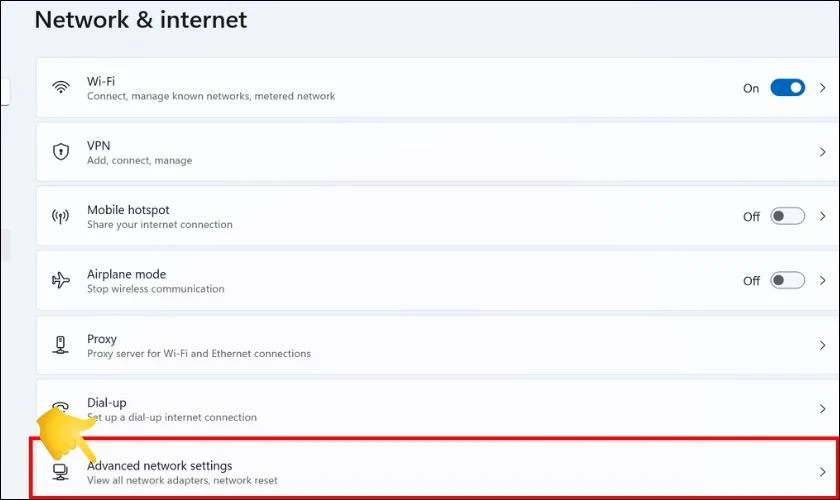 Lướt xuống v&agrave; chọn danh mục Advanced Network settings