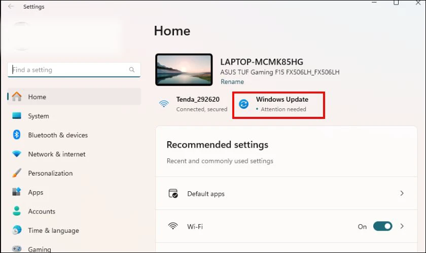 Vào Settings, chọn Windows Update